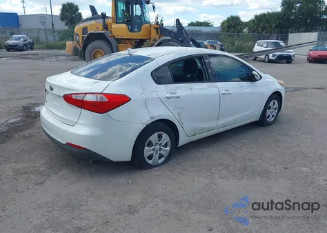 2015 Kia Forte Lx из США, поврежденный, VIN KNAFX4A63F5323080